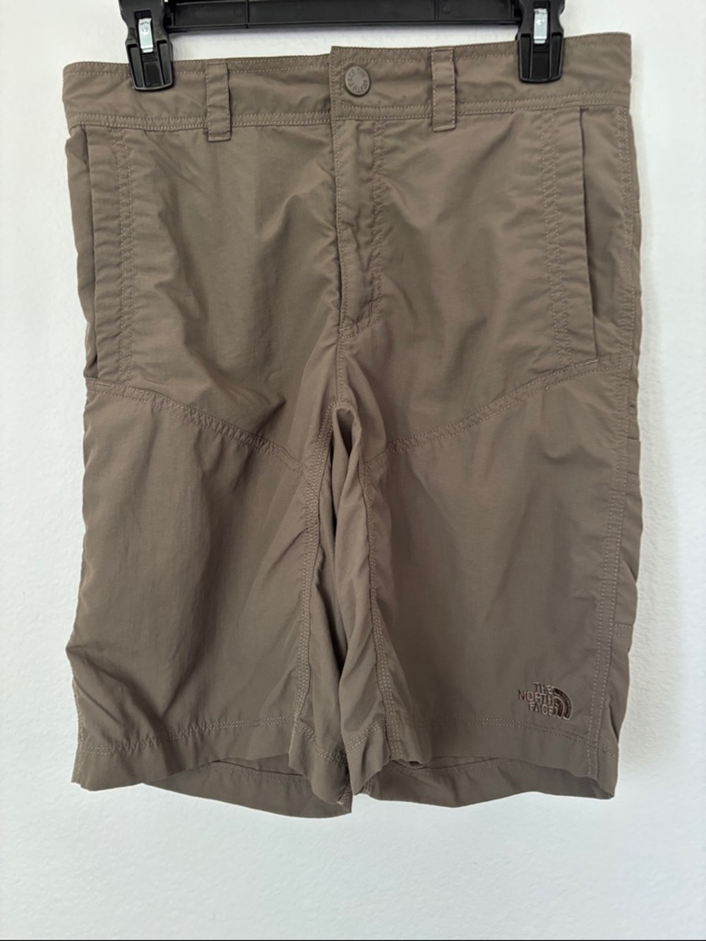 The North Face Men's Nylon Taupe/Brown Hybrid Outdoor Shorts Ripstop